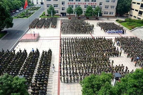 吉安华忆职业学校可以带手机吗？华忆教育集团招生