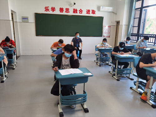 庐阳高中体育班可以转成普通班吗？庐阳区特殊教育 小学招生