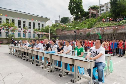 水富县初中有哪些学校？水富市教育招生收费吗
