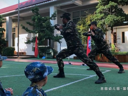 武汉地大英语专业是提前批还是普通批？幼儿国防教育军警课招生