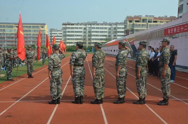 2023年临沂兰山五中初一新生军训吗？（临沂国防教育有招生代码吗）