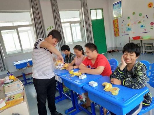肥西县特殊教育学校里的学生都不正常吗？（肥西县特殊教育学生招生）