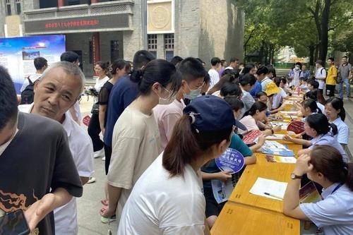 2021年西安市高考咨询会在什么地方开？（长安教育局招生办负责人）