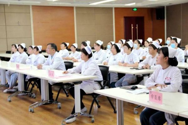 滦州市人民医院现在招专科男护士吗？（滦县教育招生考试中心）