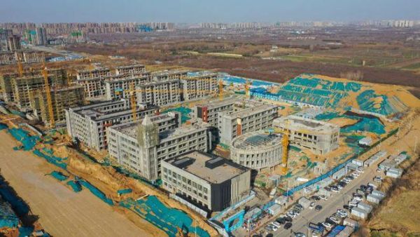 郑州国师实验高中是公立吗？（郑州国师教育招生电话）