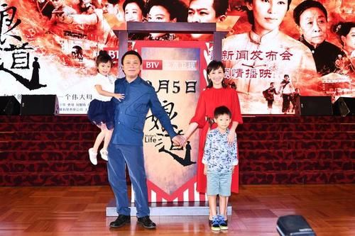 郭靖宇岳丽娜承德哪上的学？（承德艺术教育招生）