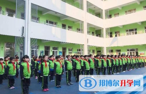 世青教育牧野校区初中部报名？（初中教育招生网）