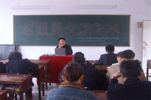 董立仁教育怎样？（立仁教育招生老师）