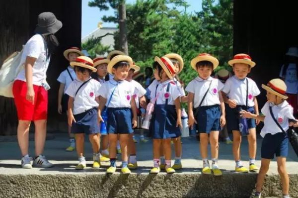 中国人上日本幼儿园有什么条件？（日本公立教育如何招生）